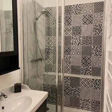 Bed and Breakfast 2 Chambres, 1 Salle D'eau - Centre Βερσαλλίες