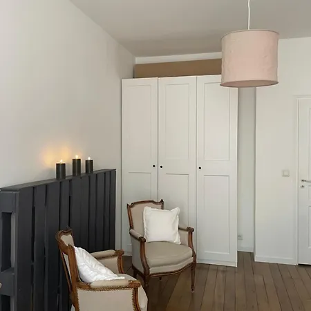2 Chambres, 1 Salle D'eau - Centre Bed and Breakfast Βερσαλλίες